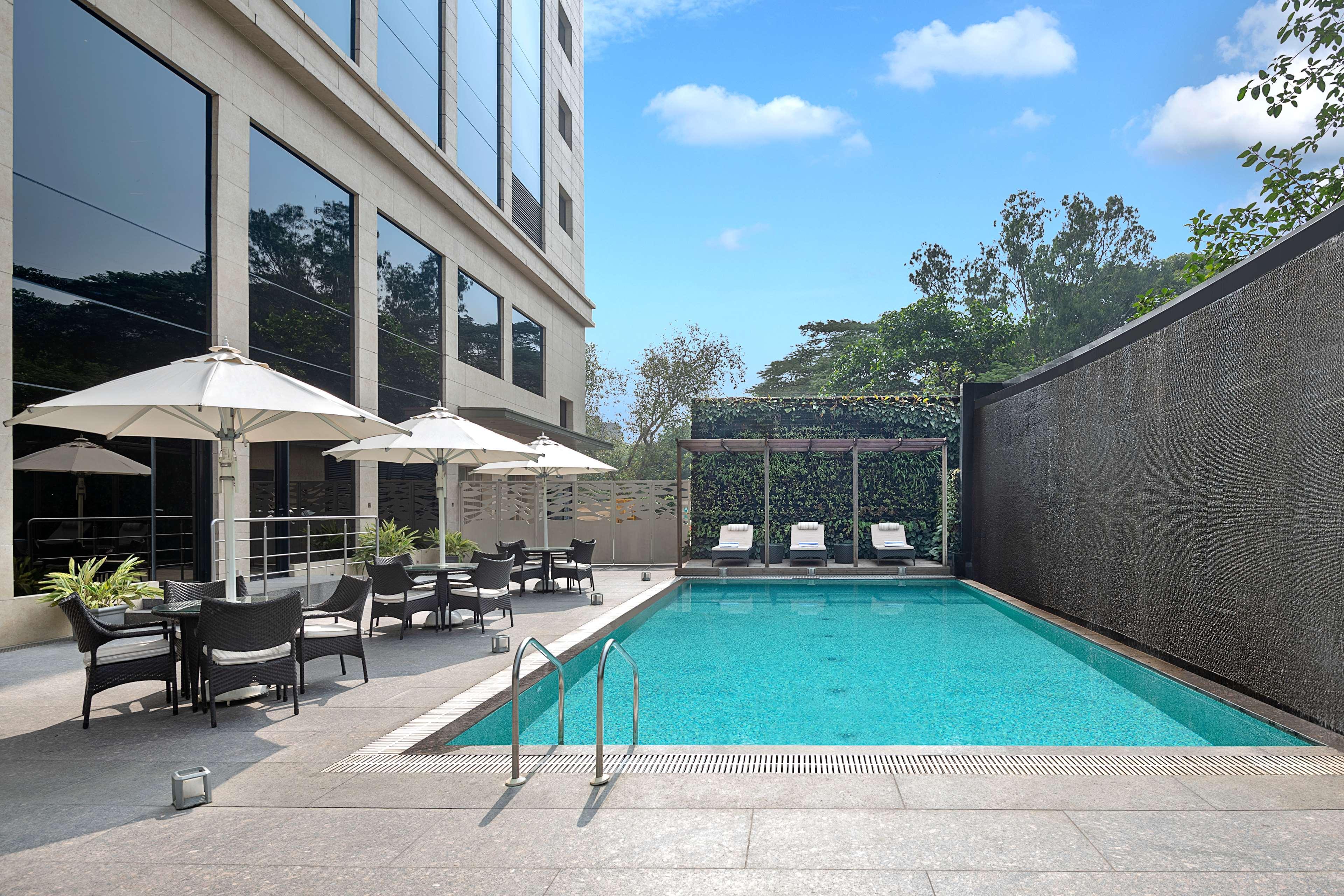 Radisson Mumbai Andheri Midc Exterior foto The Park, New Delhi